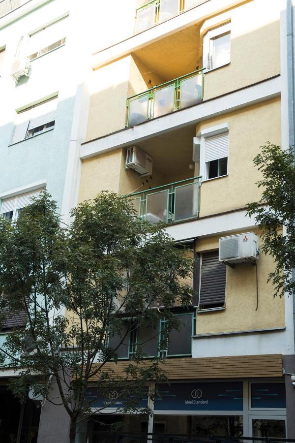 White Night City Center Apartman ベオグラード エクステリア 写真